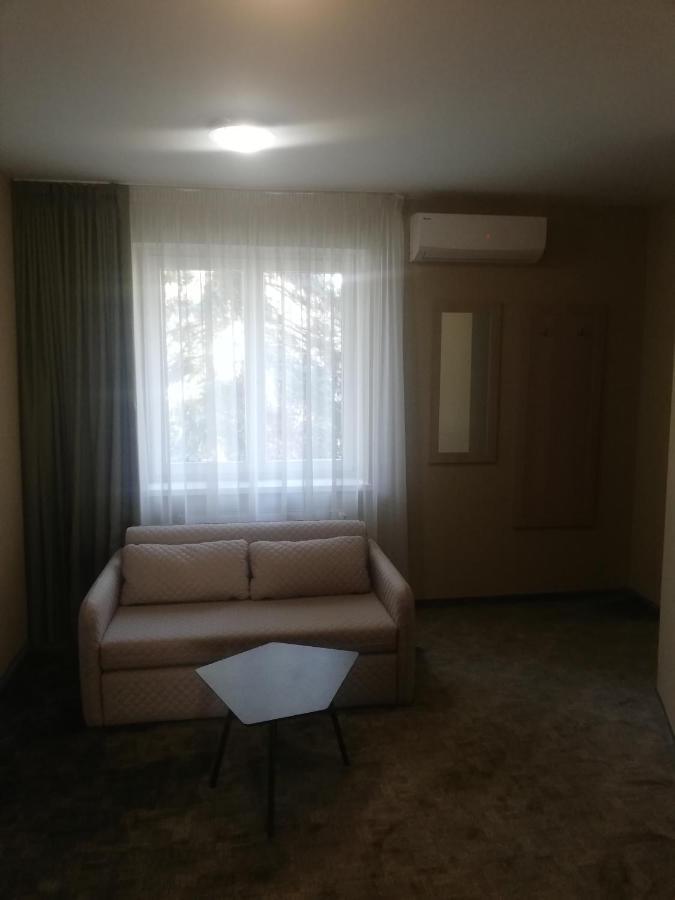 Hotel Senas Namas Алитус Екстериор снимка