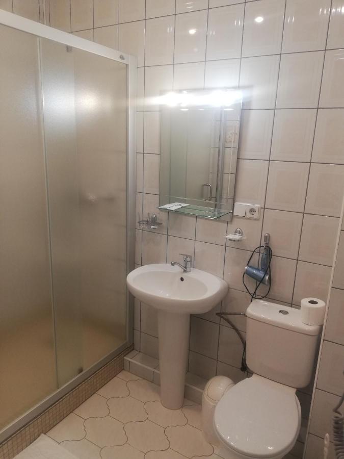 Hotel Senas Namas Алитус Екстериор снимка