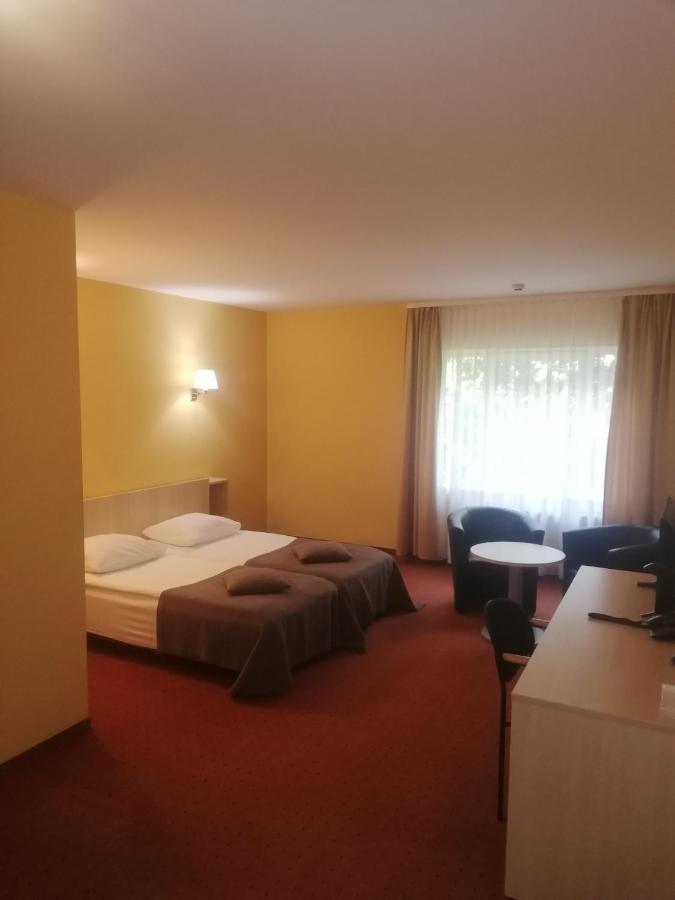 Hotel Senas Namas Алитус Екстериор снимка