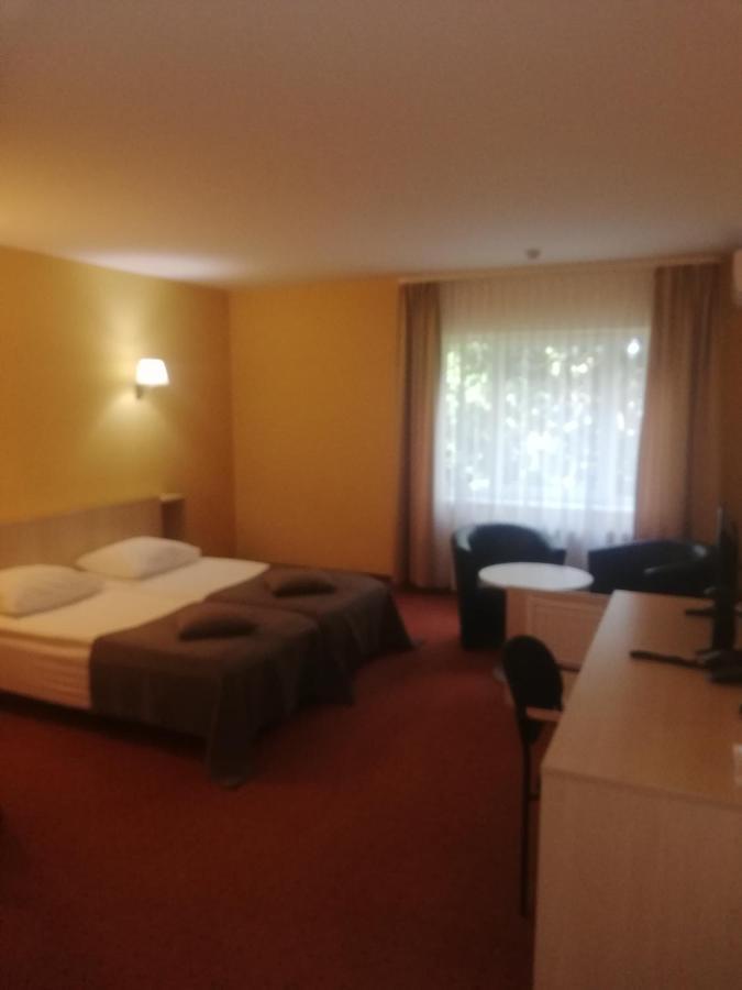 Hotel Senas Namas Алитус Екстериор снимка