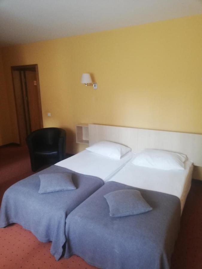 Hotel Senas Namas Алитус Екстериор снимка